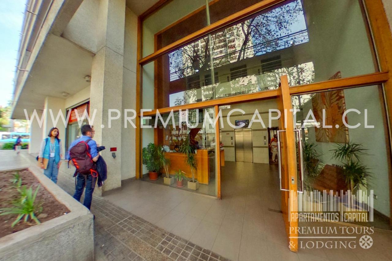 Apartamentos Capital Santiago Exterior foto